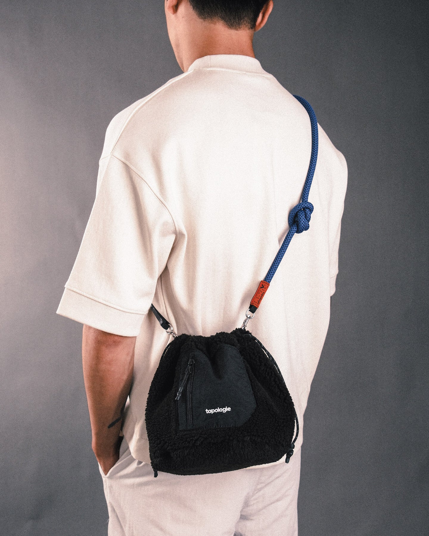 Reversible Bucket / Fleece / Black / Utility Sling Slate