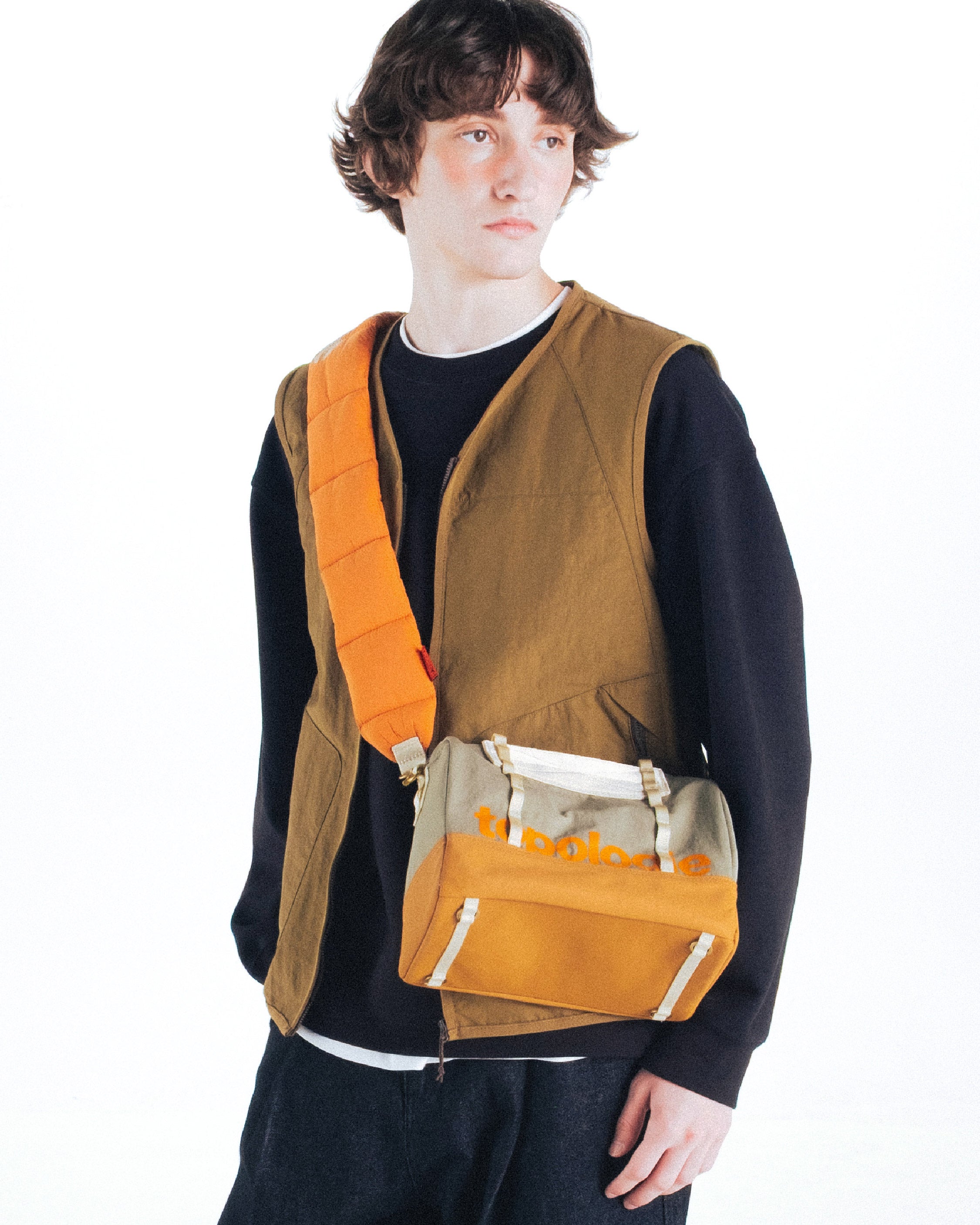 Boston Bag Medium – Topologie Hong Kong