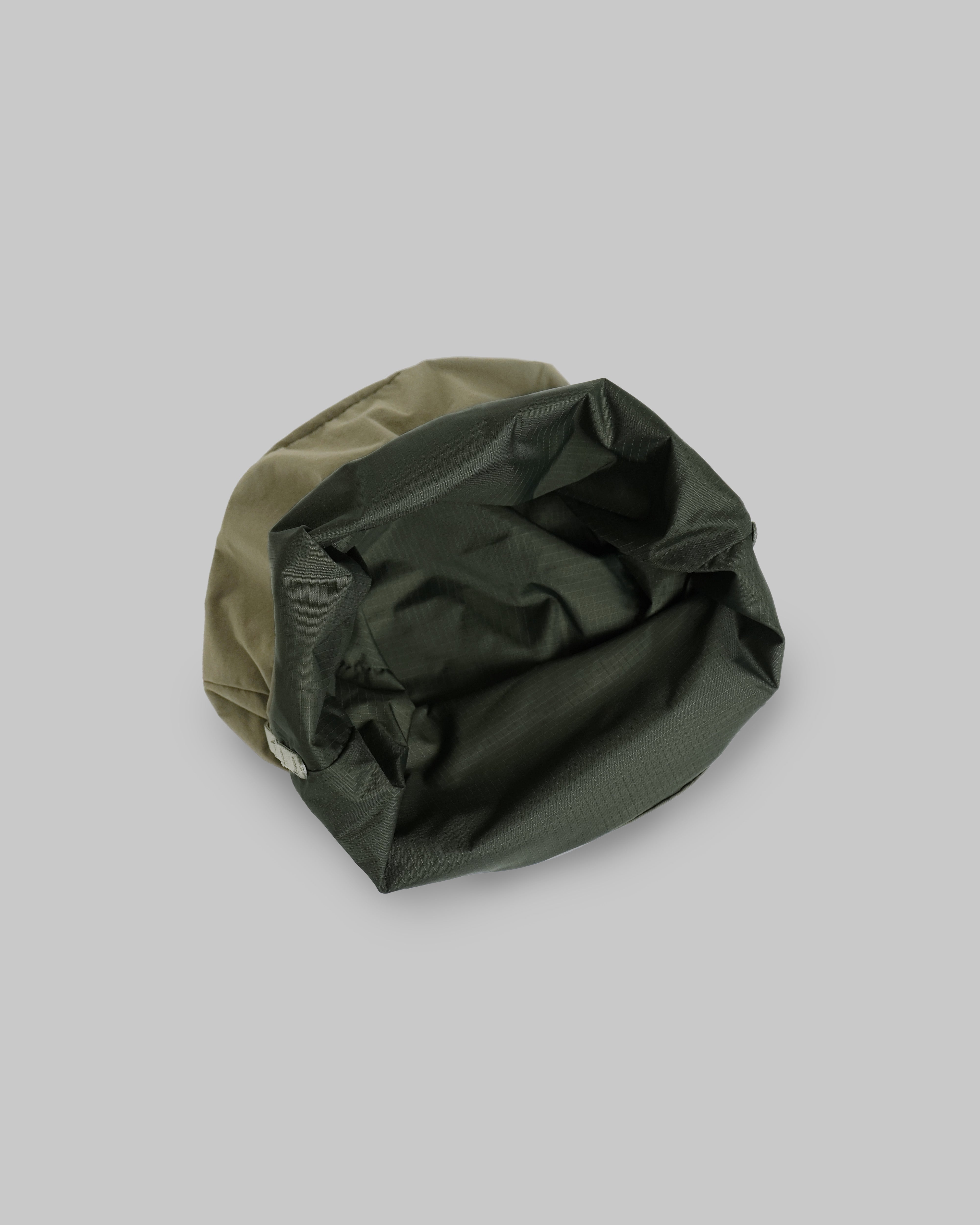 Reversible Bucket