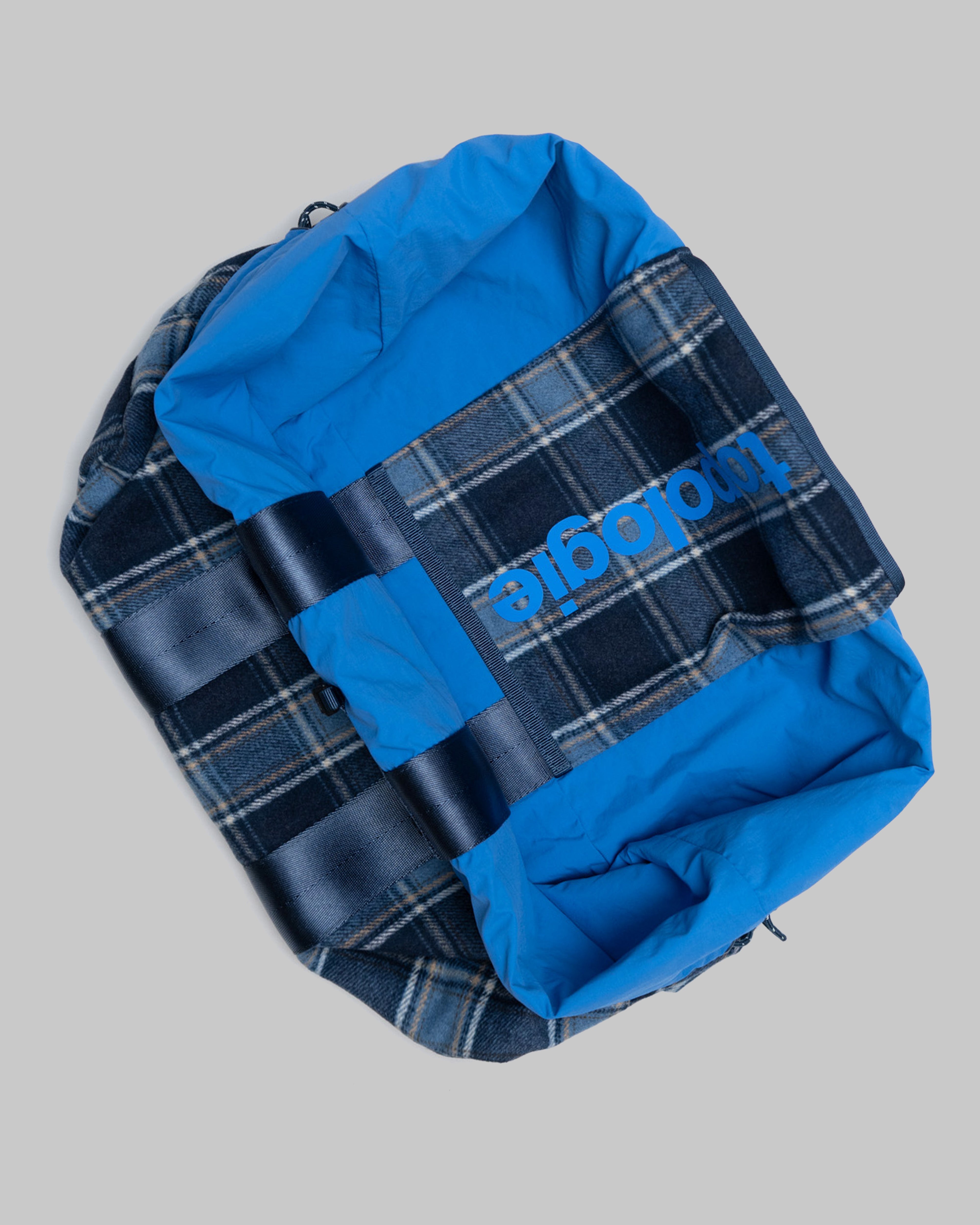 Summit Tote Wide Medium