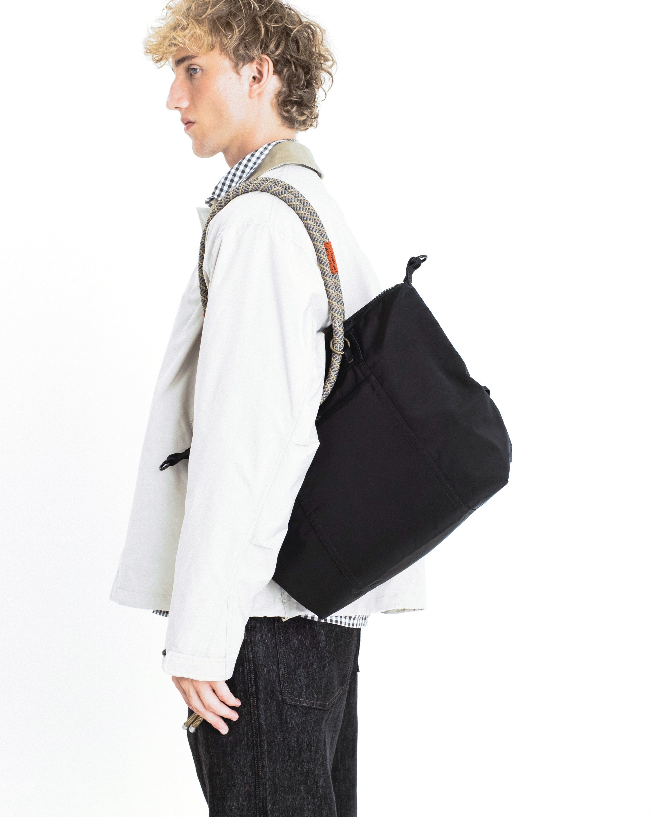 Explorer Tote Medium