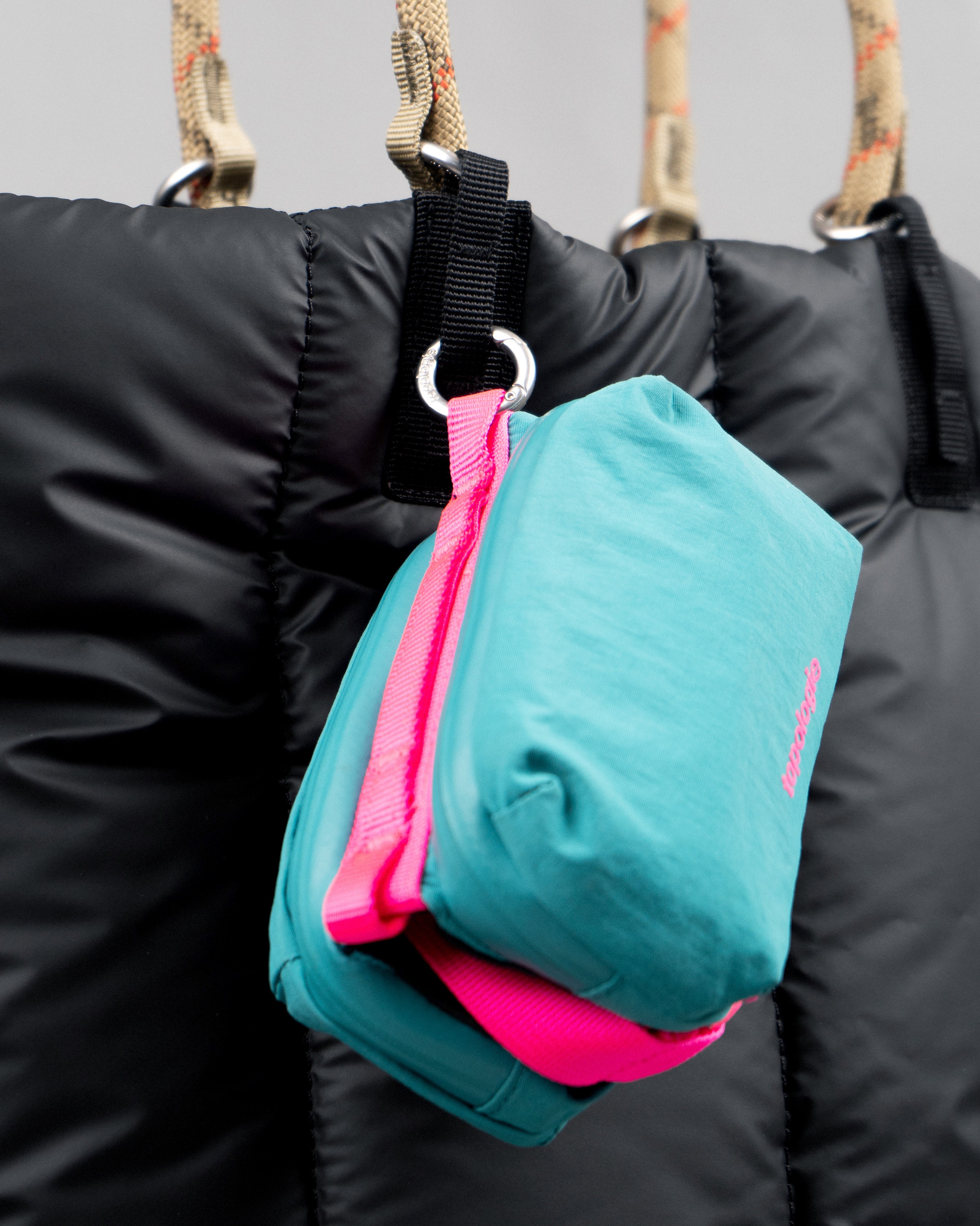 Mini Bottle Sacoche / Dry Black / 3.0mm Candy Patterned