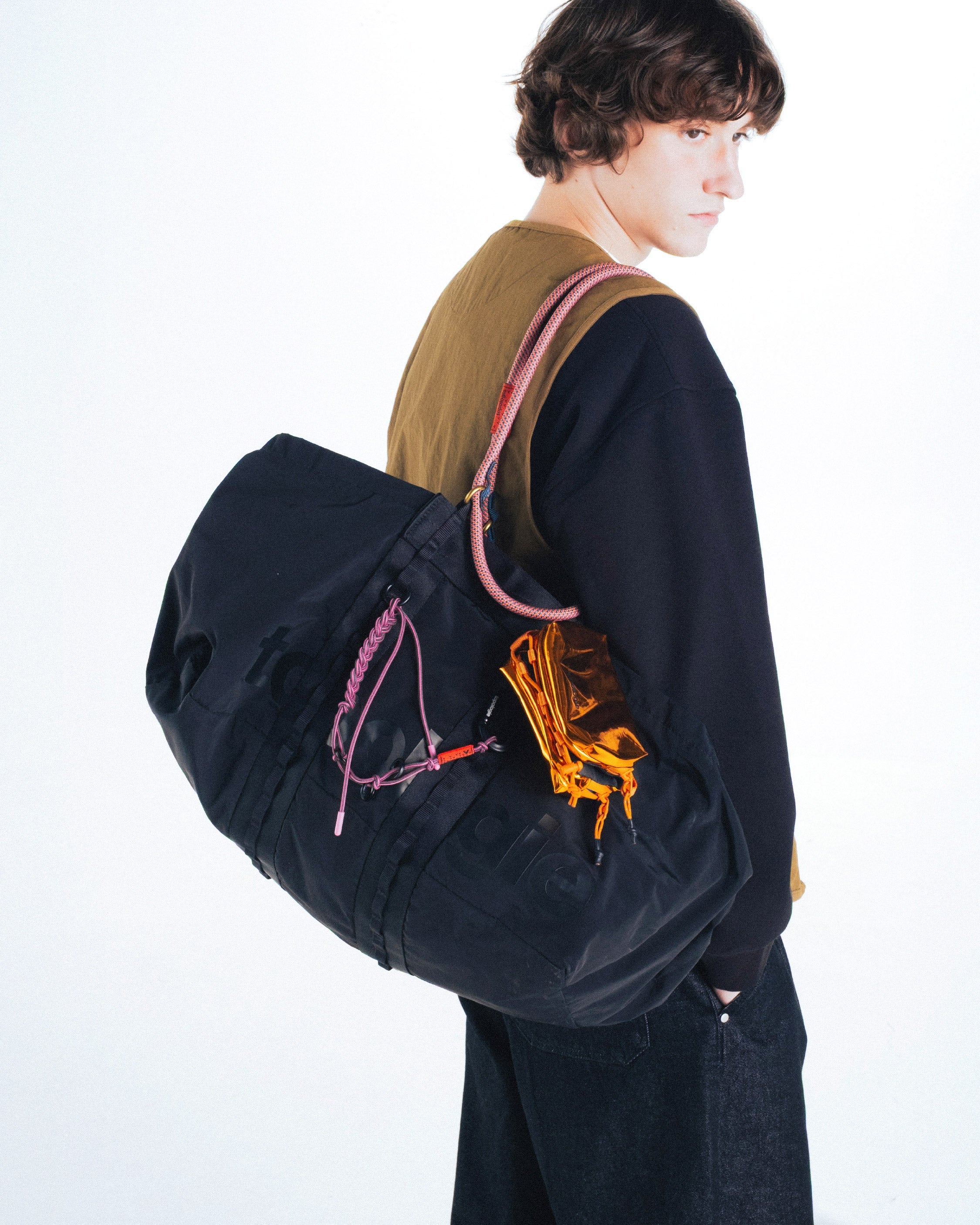 Summit Duffle Medium – Topologie Hong Kong