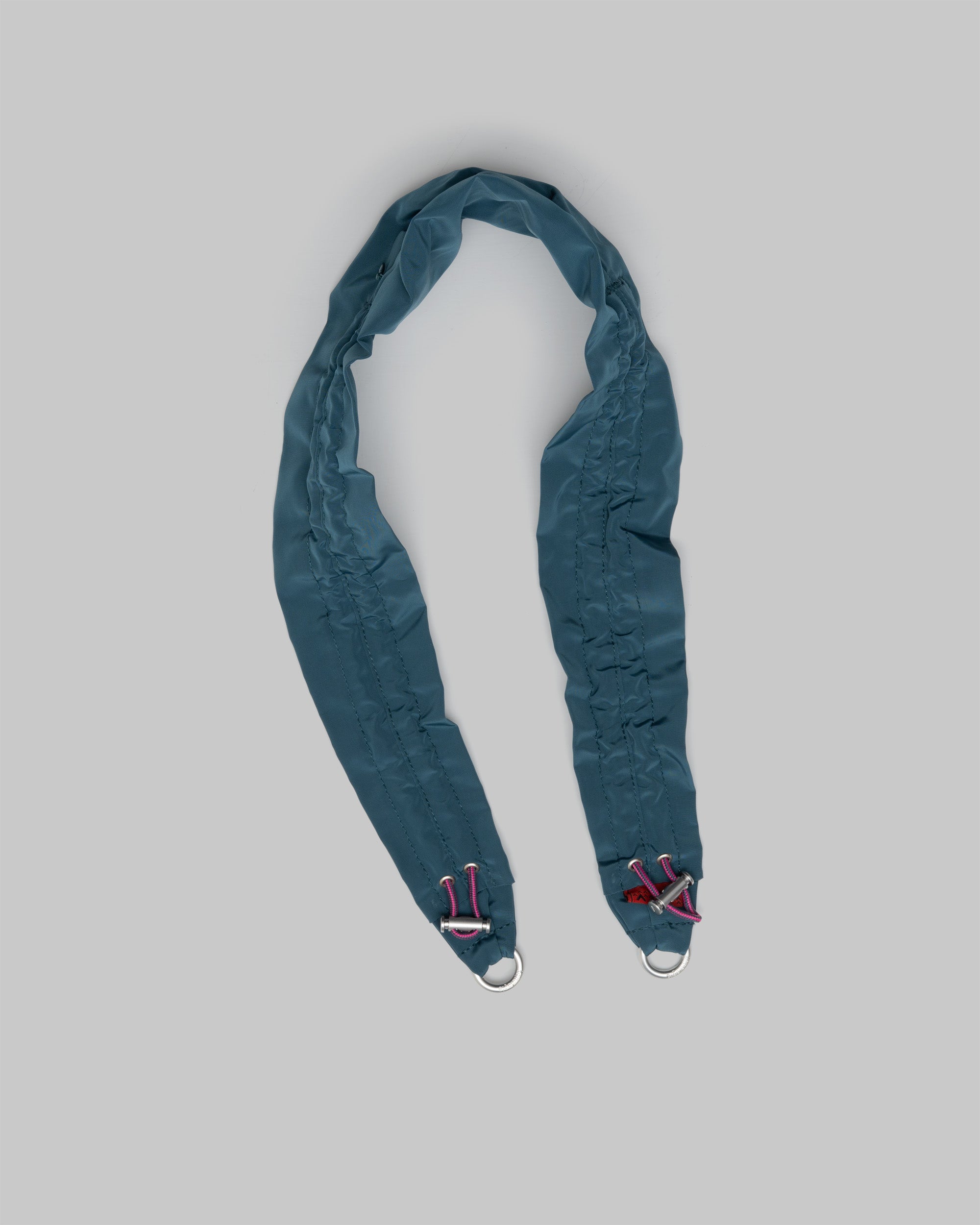 Scrunchie Pocket Wrist – Topologie Hong Kong