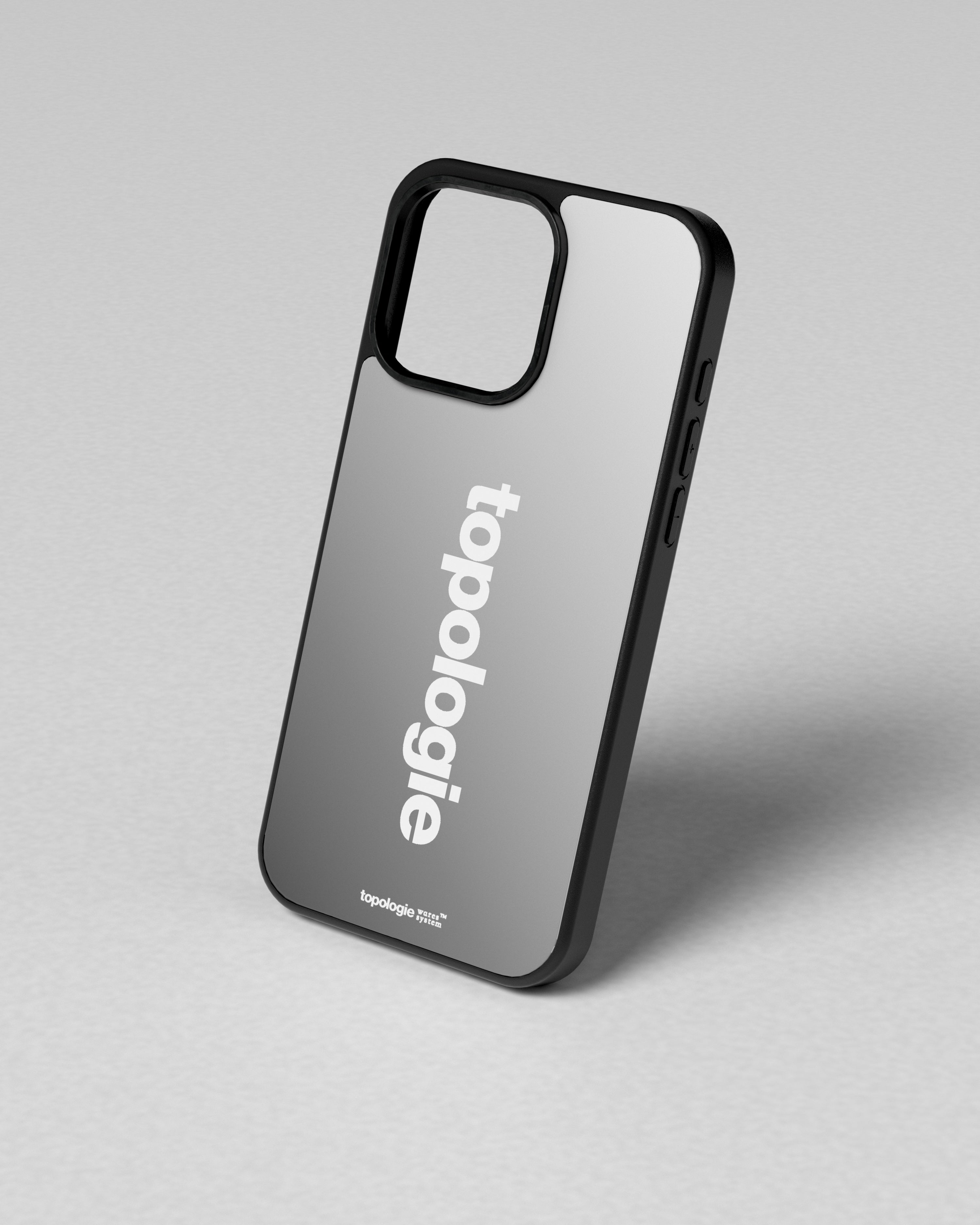 Siurana Phone Case / Silver Mirror / iPhone 15 Pro Max