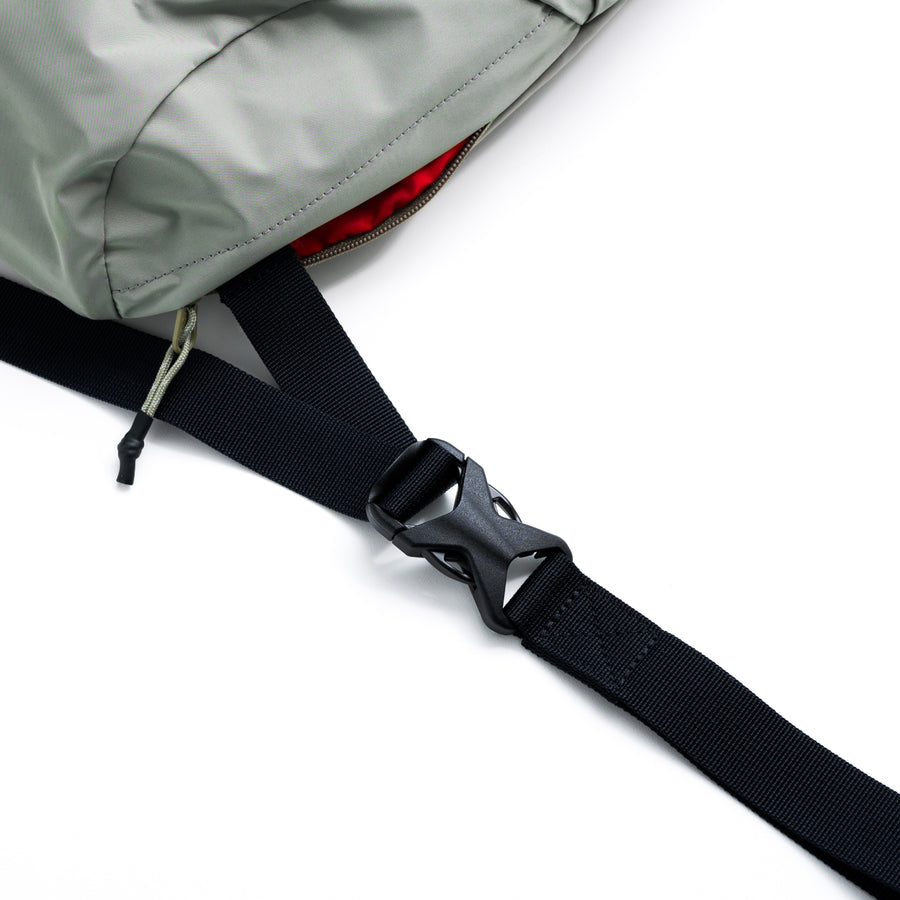 Sling Messenger Large
