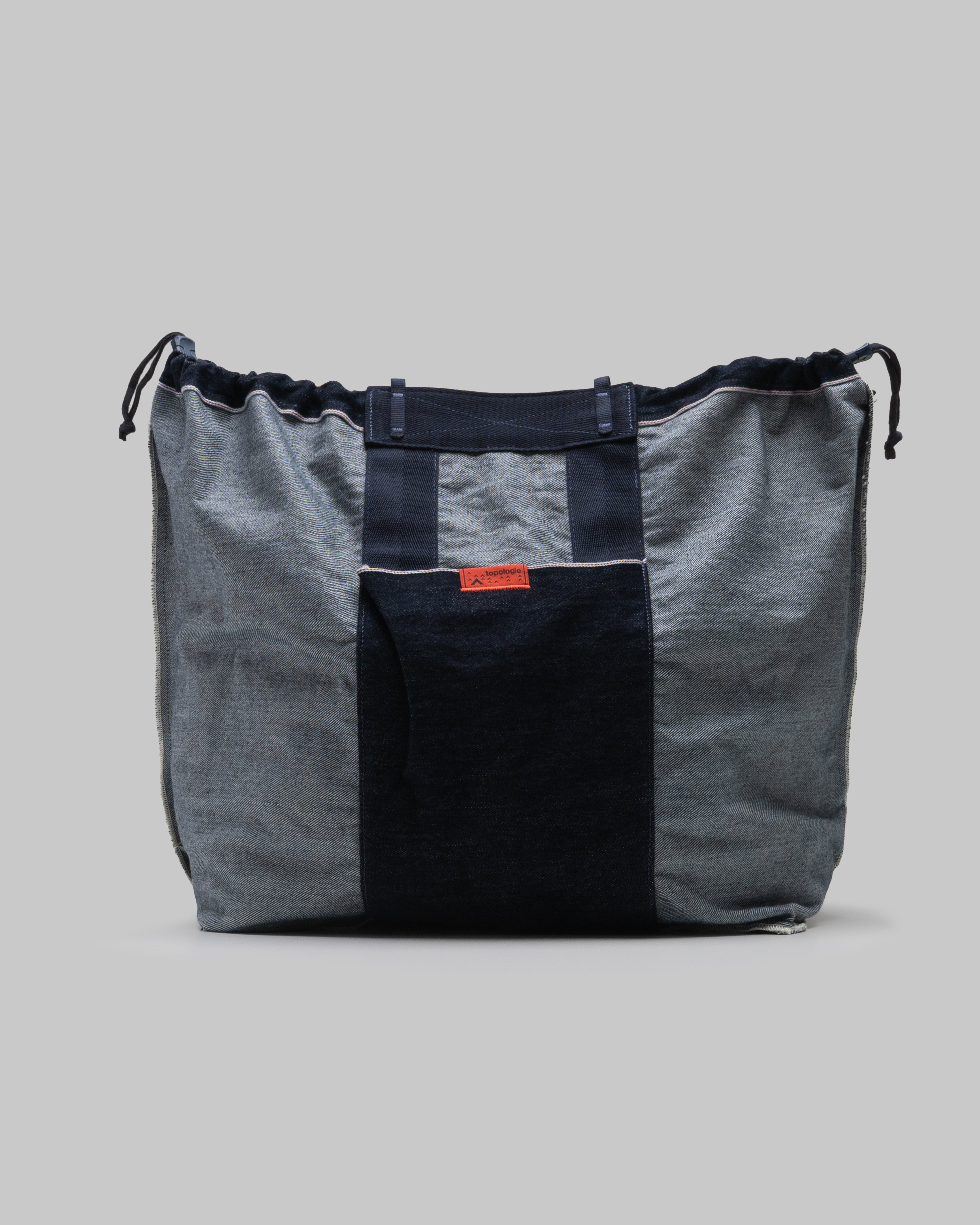 Summit Tote Large