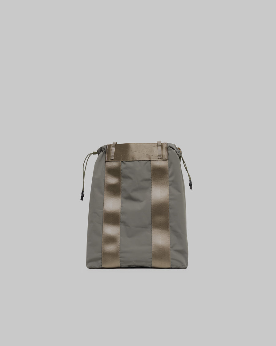 Summit Tote Medium