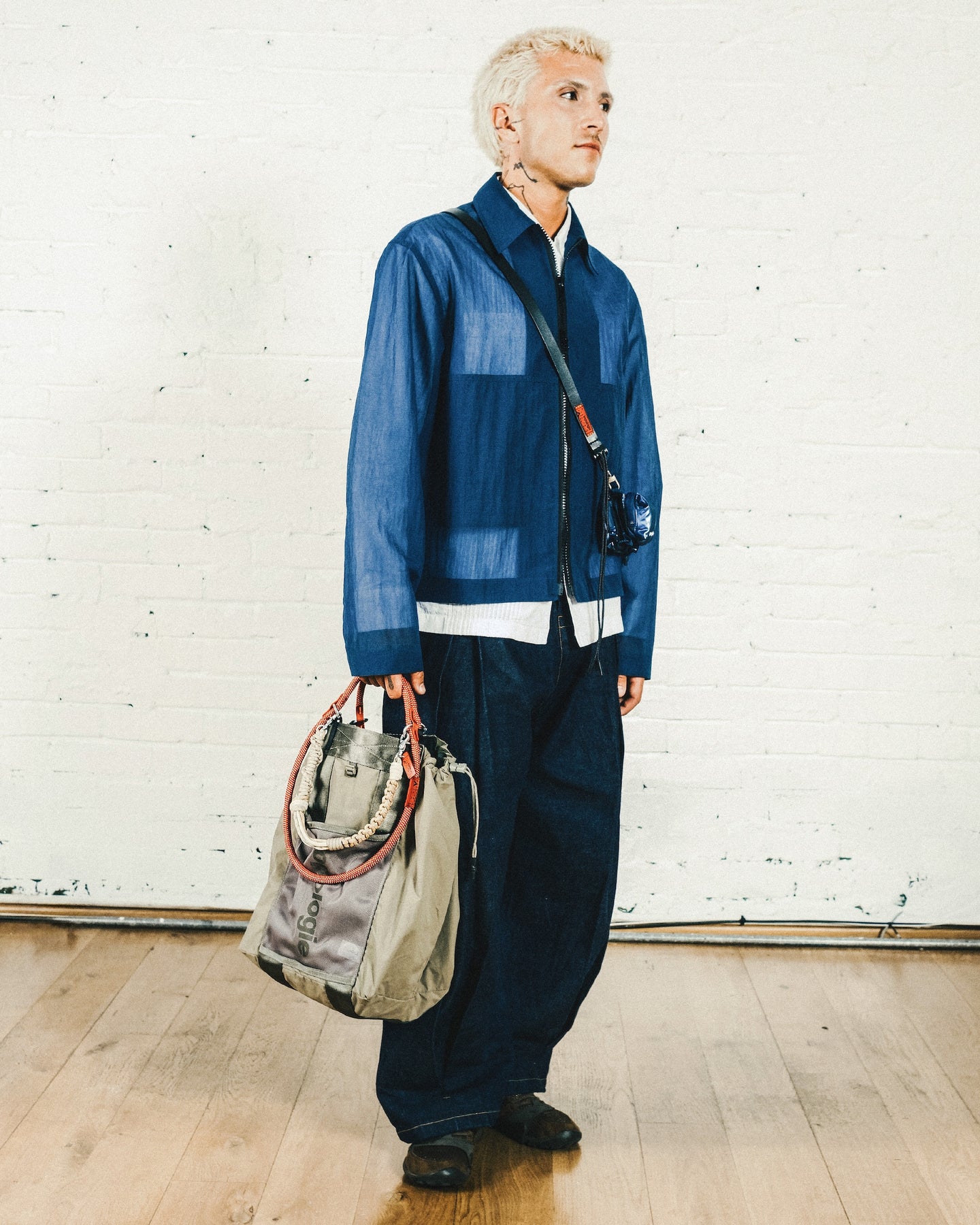 Summit Tote Medium