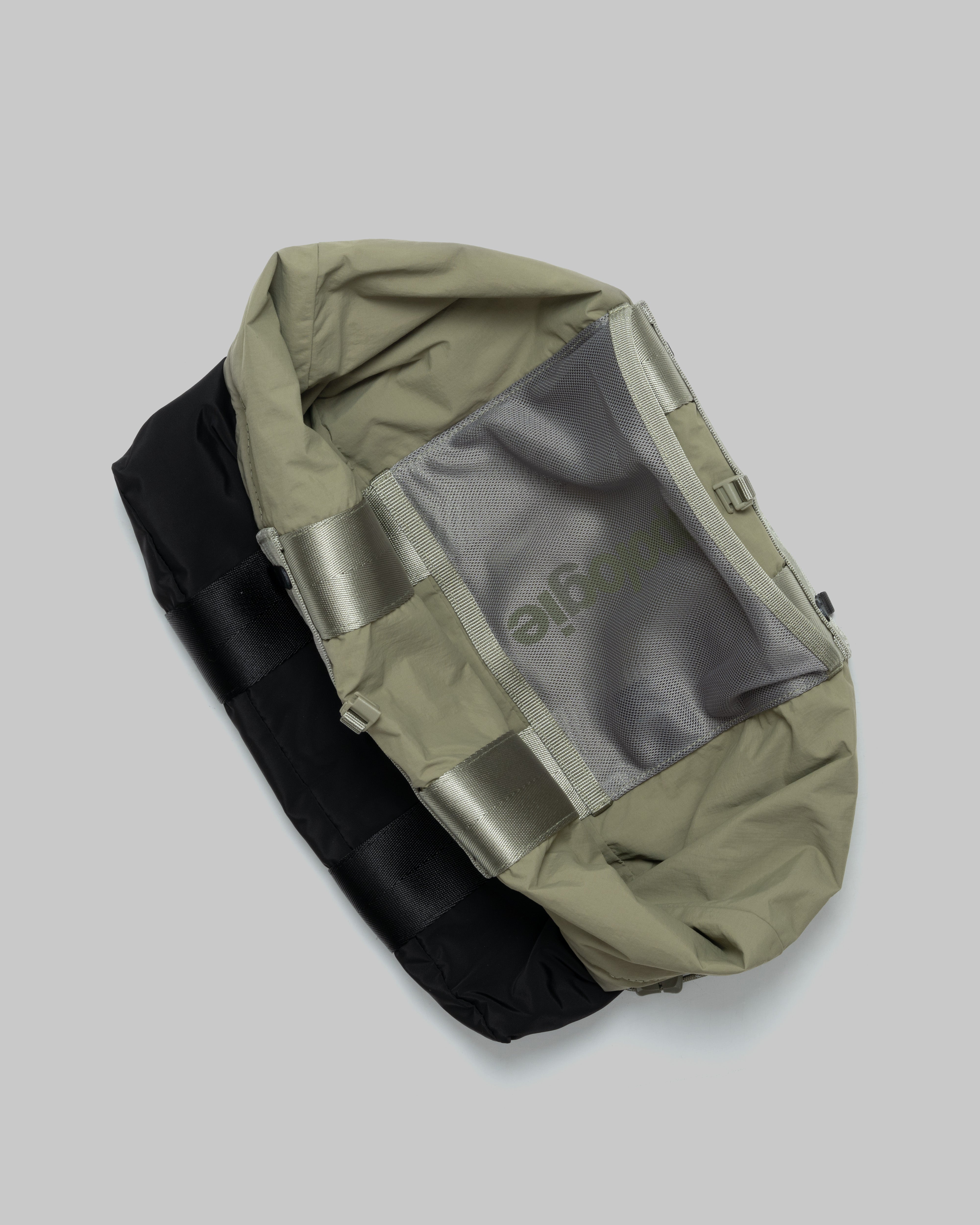 Summit Tote Wide Small