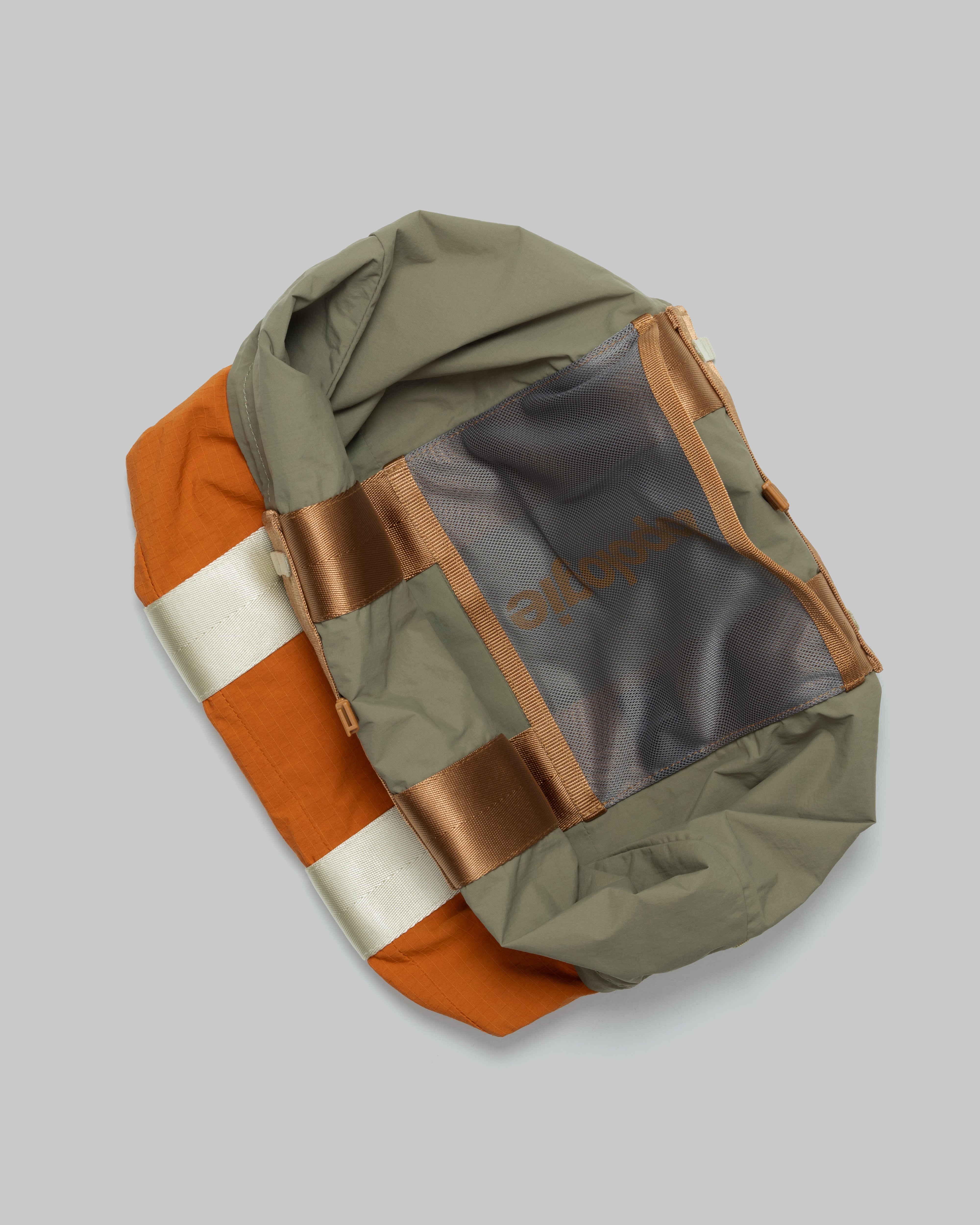 Summit Tote Wide Small