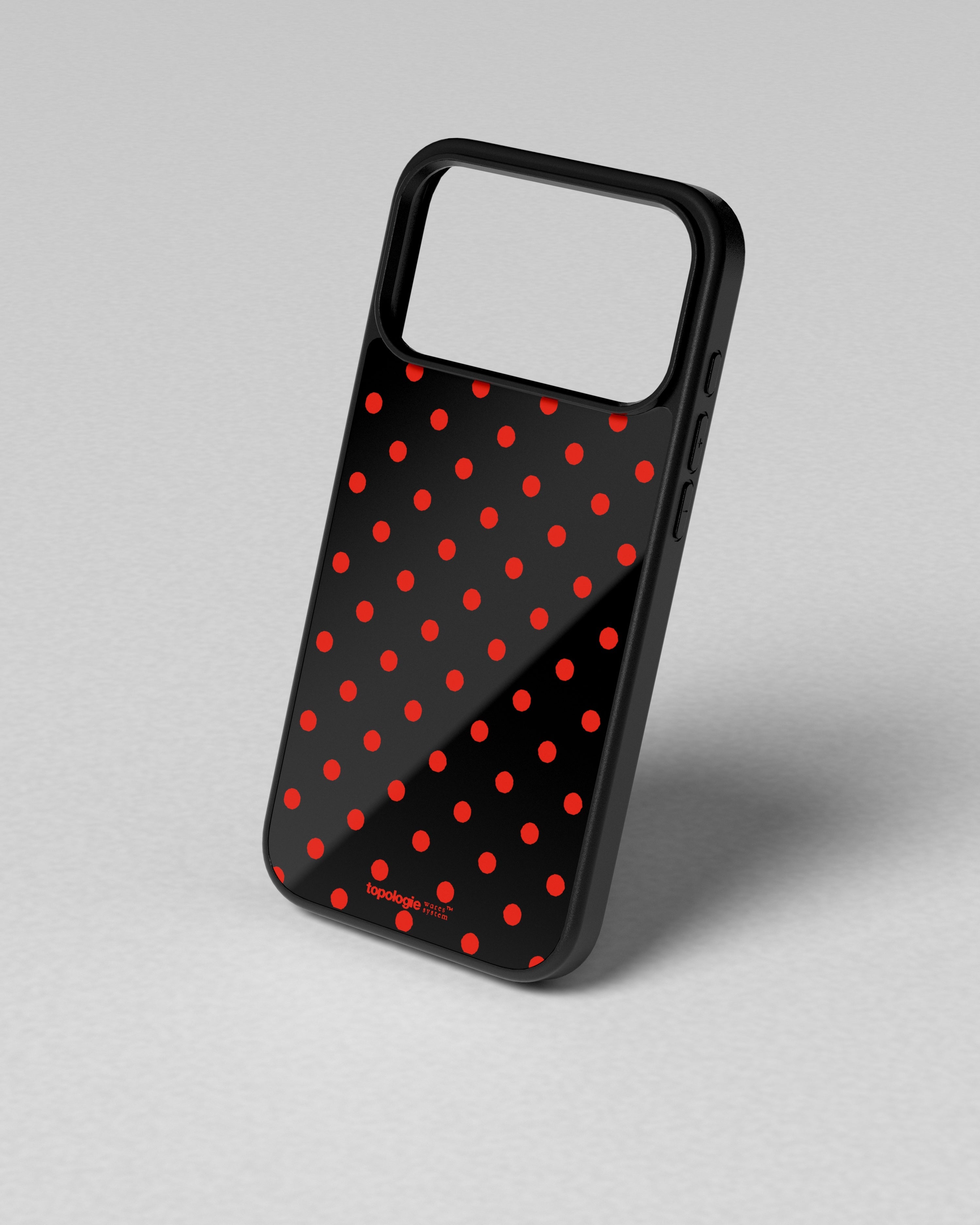 Siurana Phone Case / Mono Dots / Red Polka / iPhone 17 Pro Max