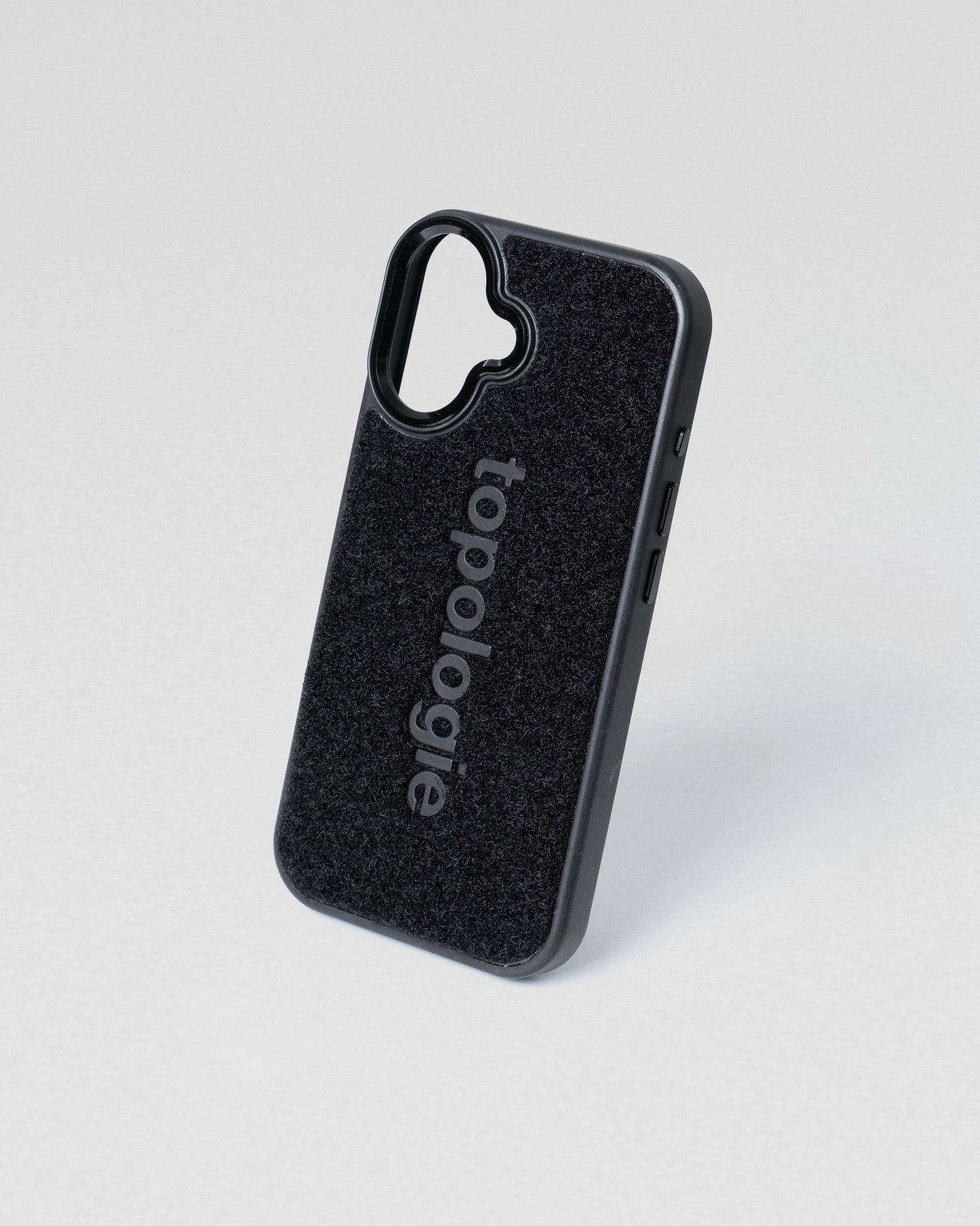 Siurana Phone Case / Hypersnap Black / iPhone 15