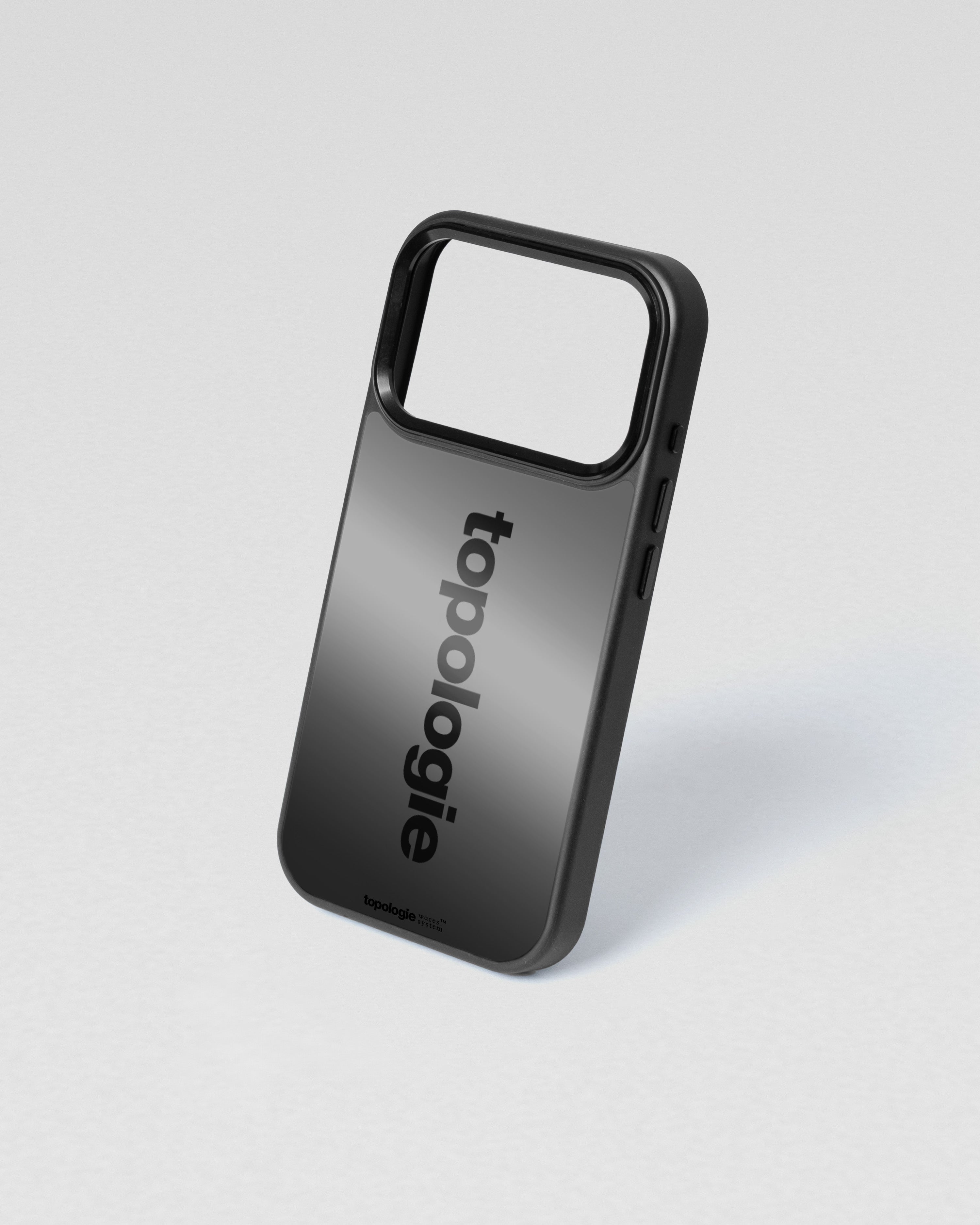 Siurana Phone Case / Black Mirror / iPhone 17 Pro