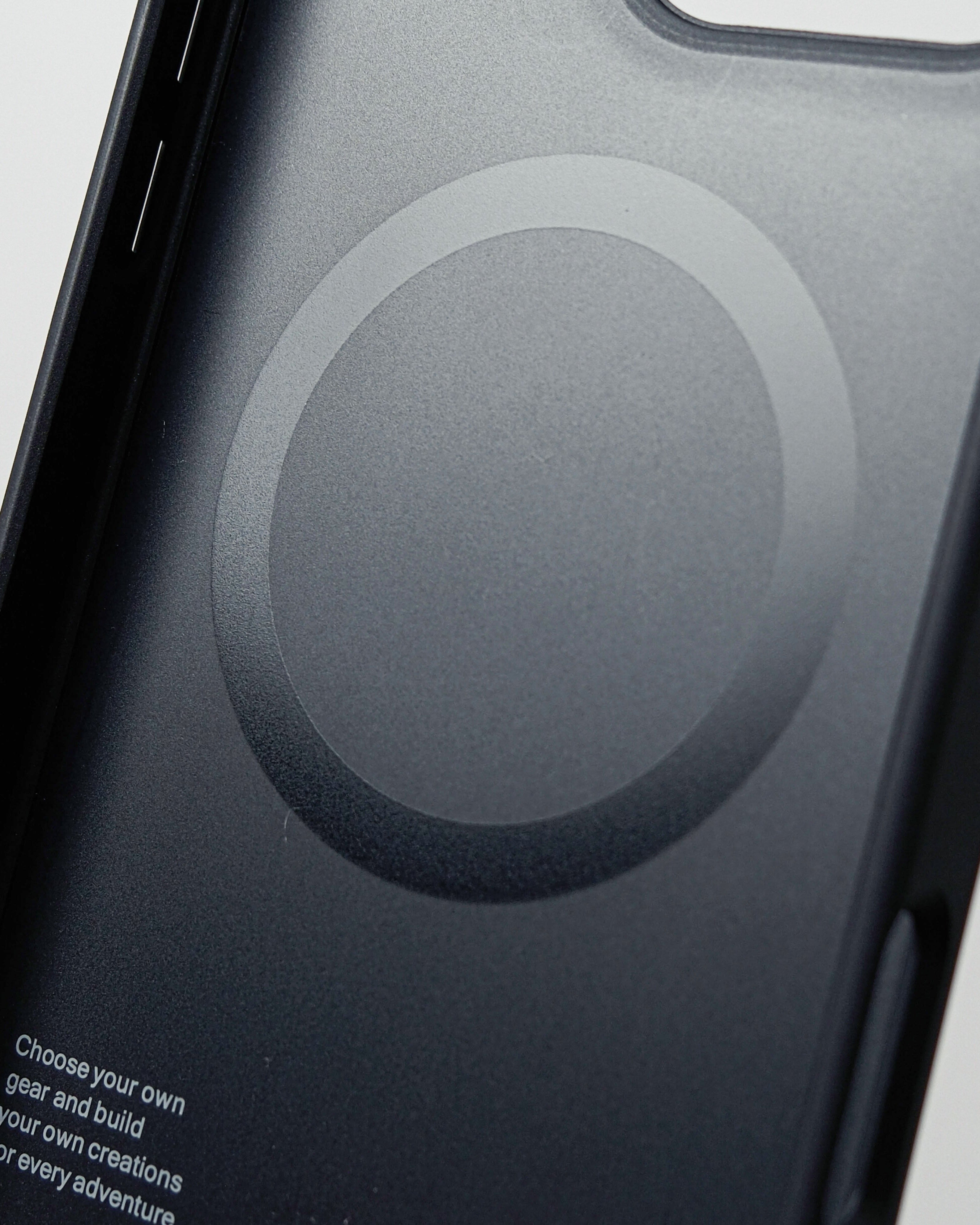 Bump Phone Case / iPhone 16 Pro Max