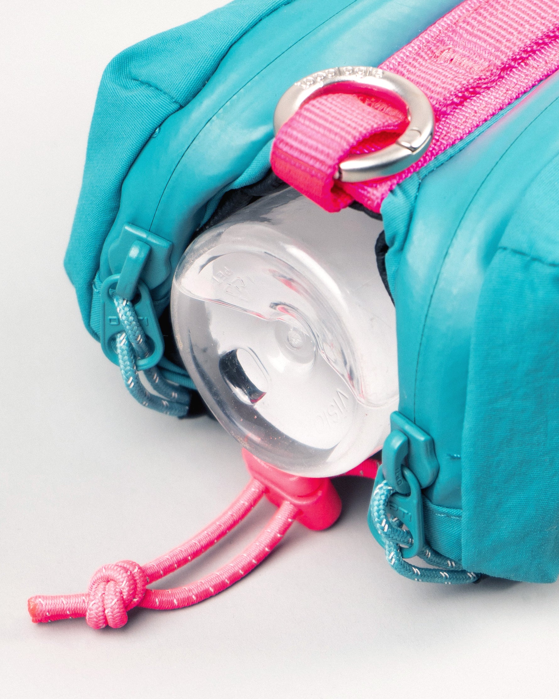 Mini Bottle Sacoche / Dry Black / 8.0mm Wrist Strap Emerald Pink