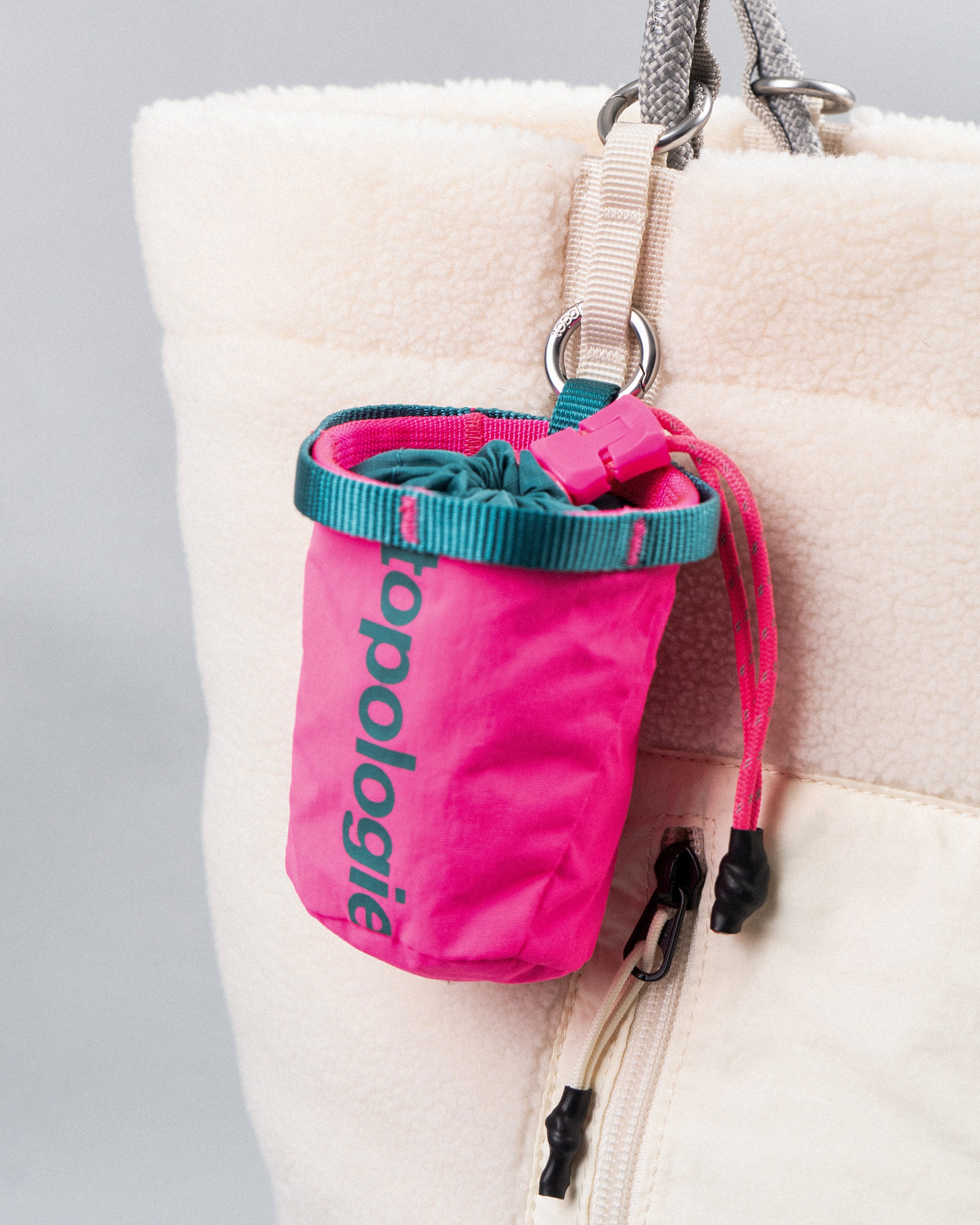 Mini Chalk Bag / Black / 3.0mm Glade Patterned