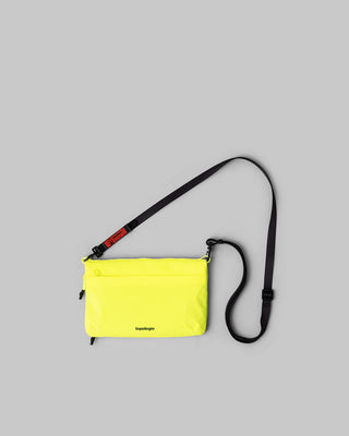 Flat Sacoche Small / Neon Yellow (Papery) / To-go Strap Petit / Moonless Night