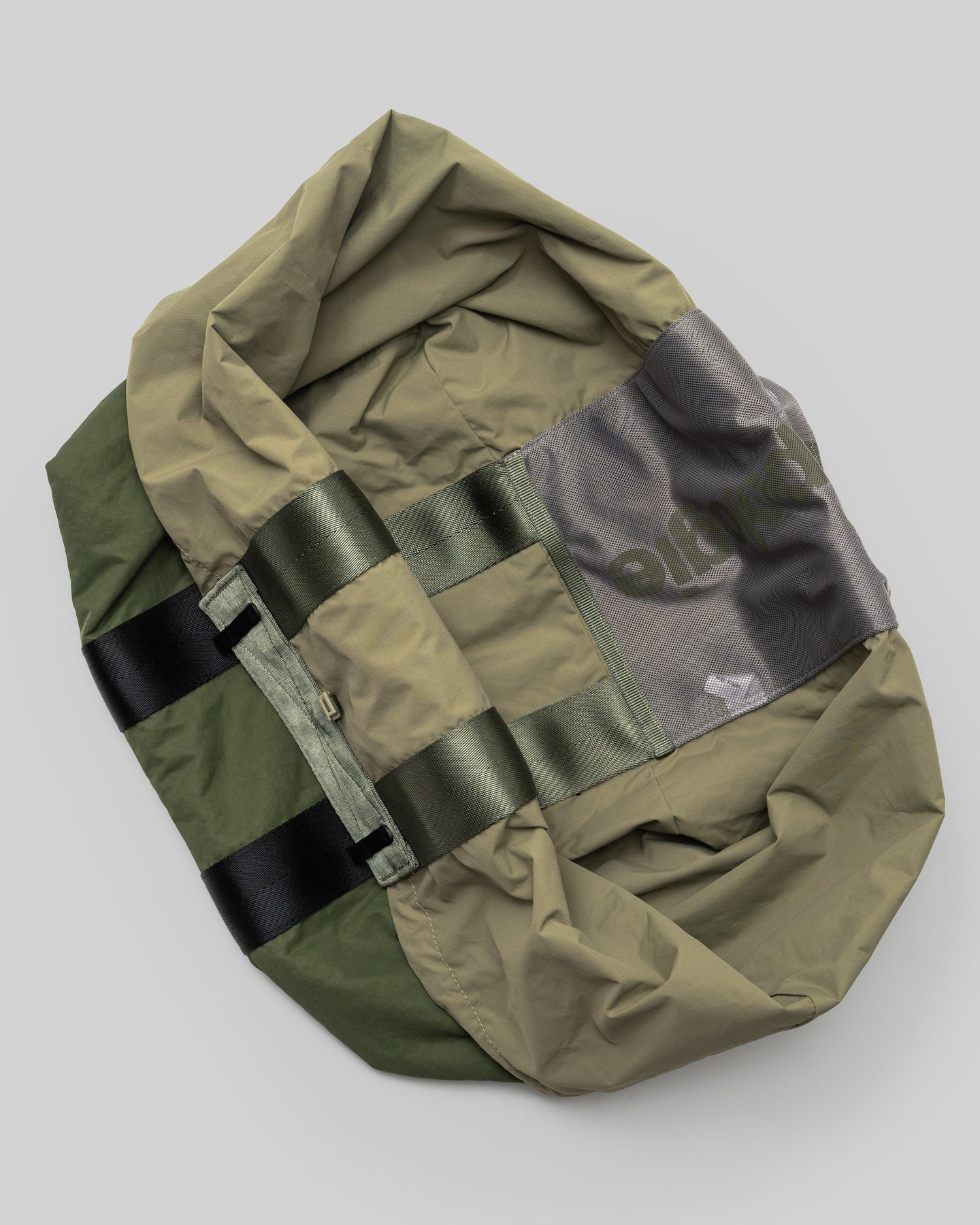 Summit Tote Large