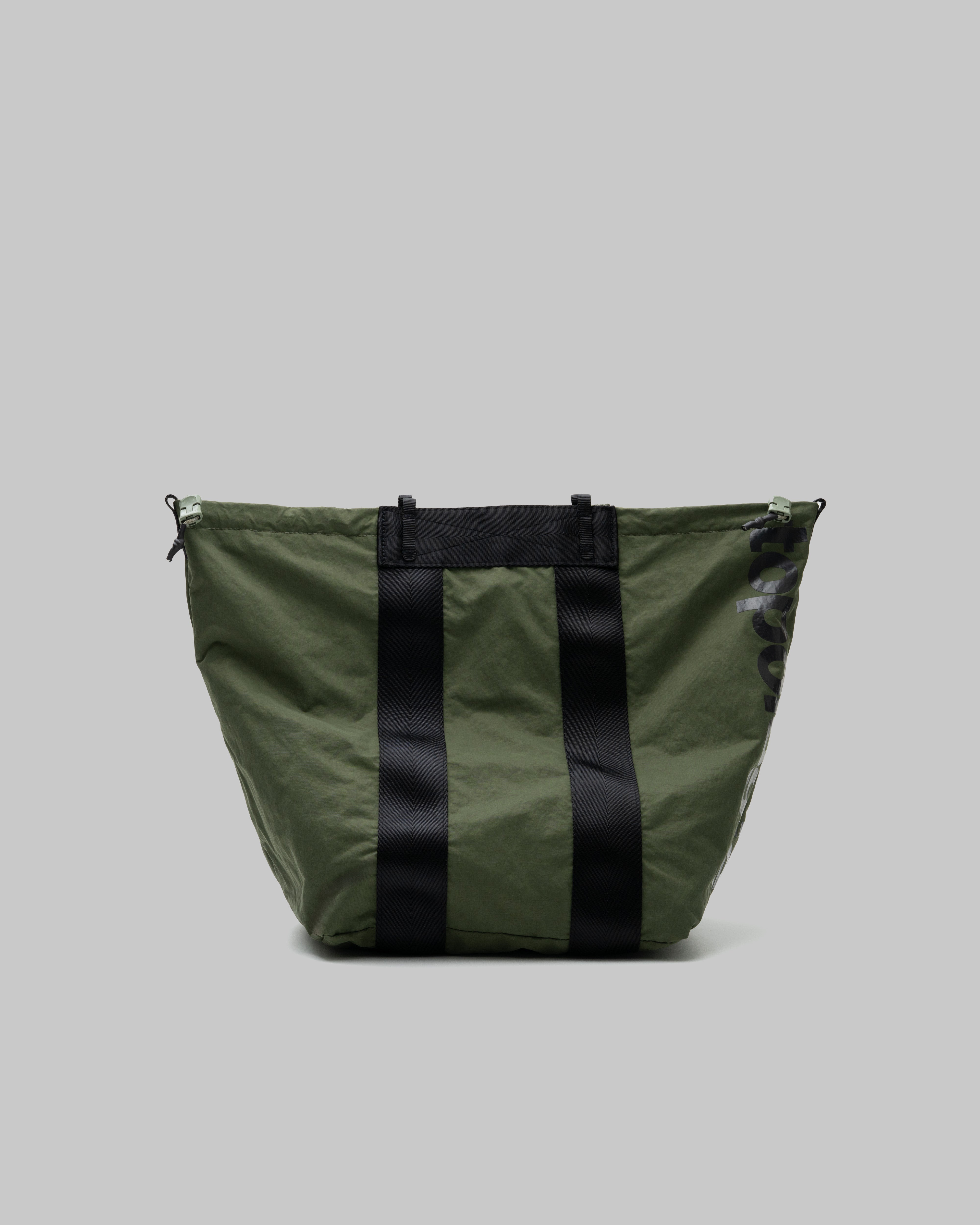 Summit Tote Medium