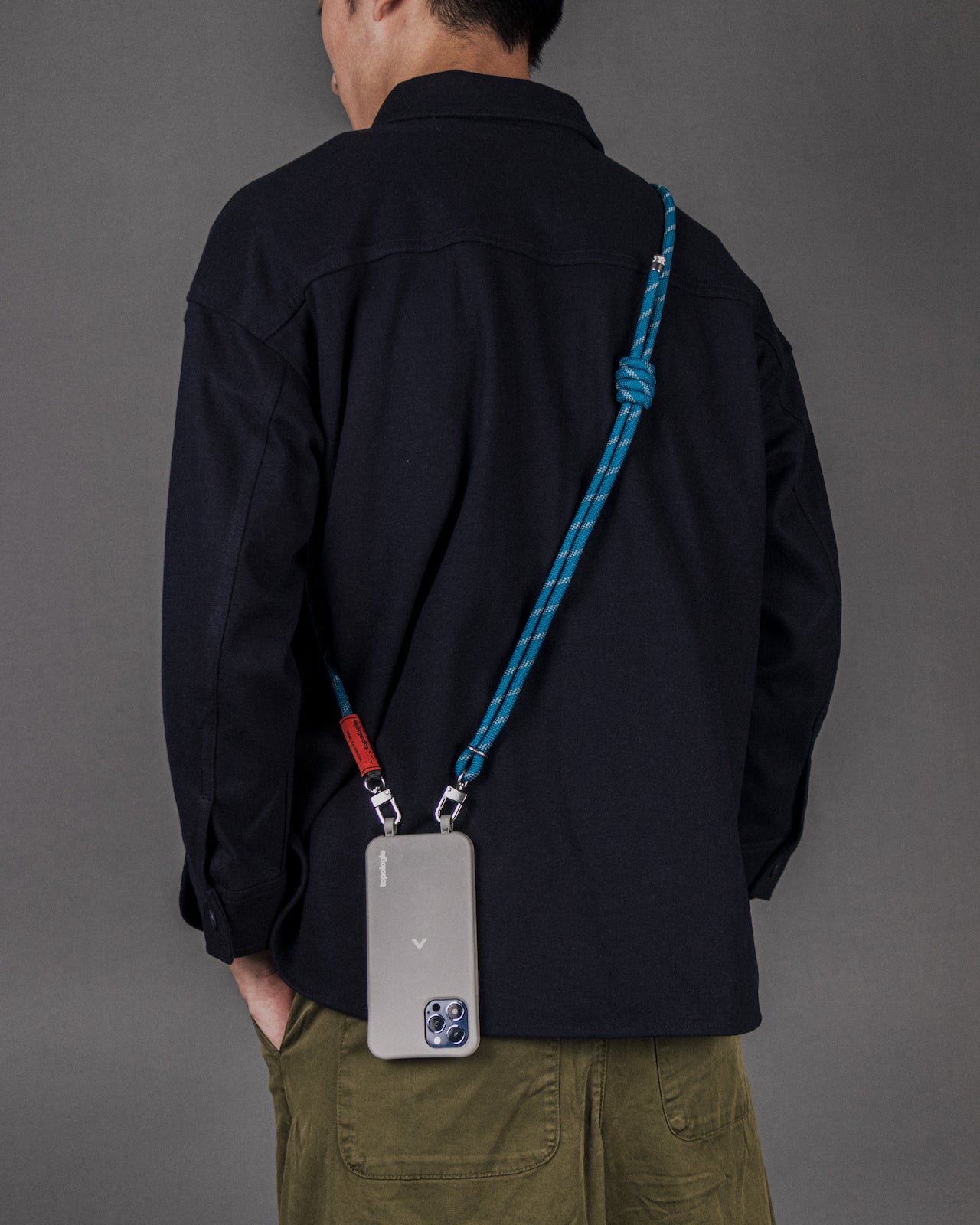 Verdon Phone Case / Dark Mirror / 8.0mm Sage Patterned