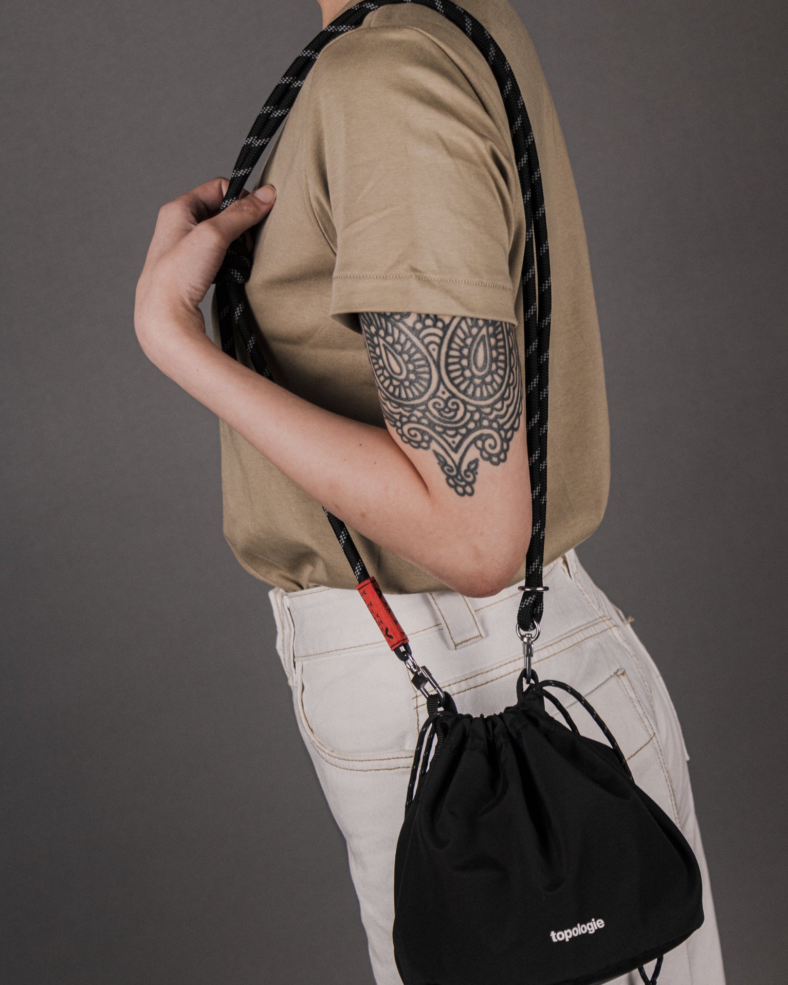 Reversible Bucket / Moss / 8.0mm Sage Lattice