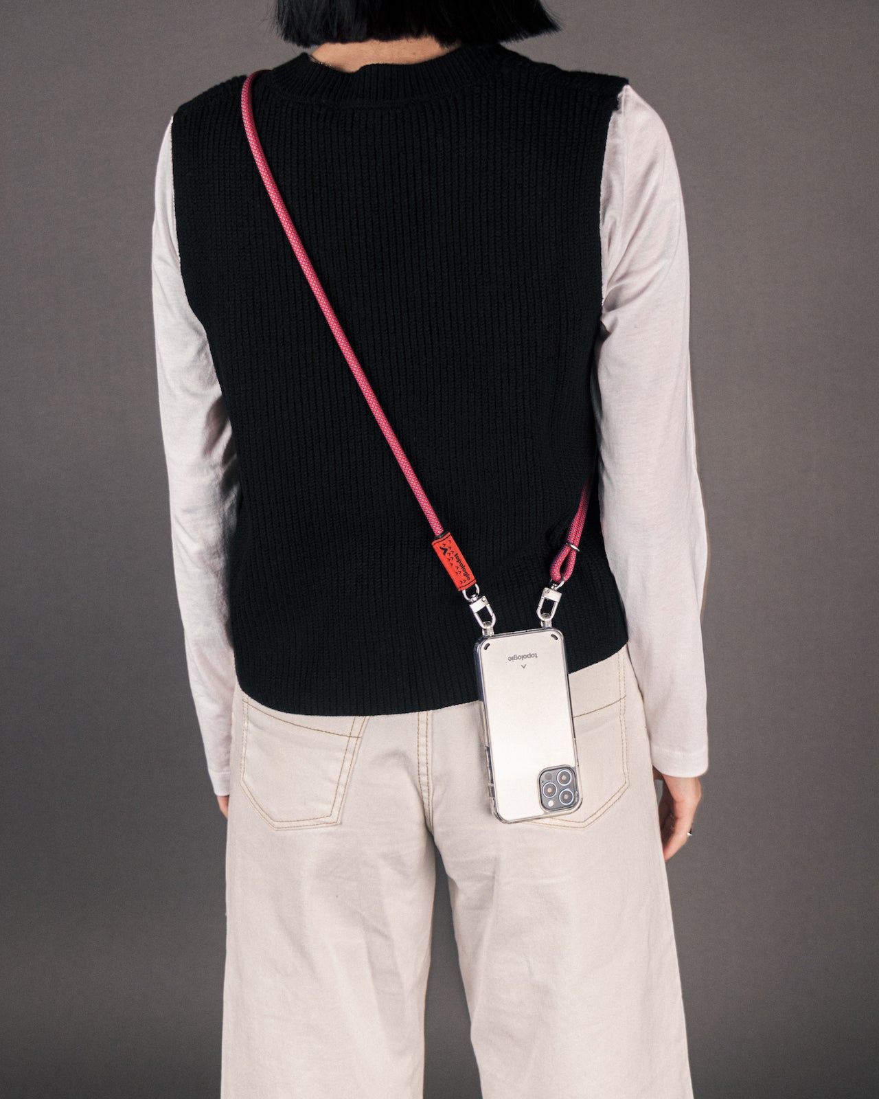 Verdon Phone Case / Dark Mirror / 8.0mm Black Lattice