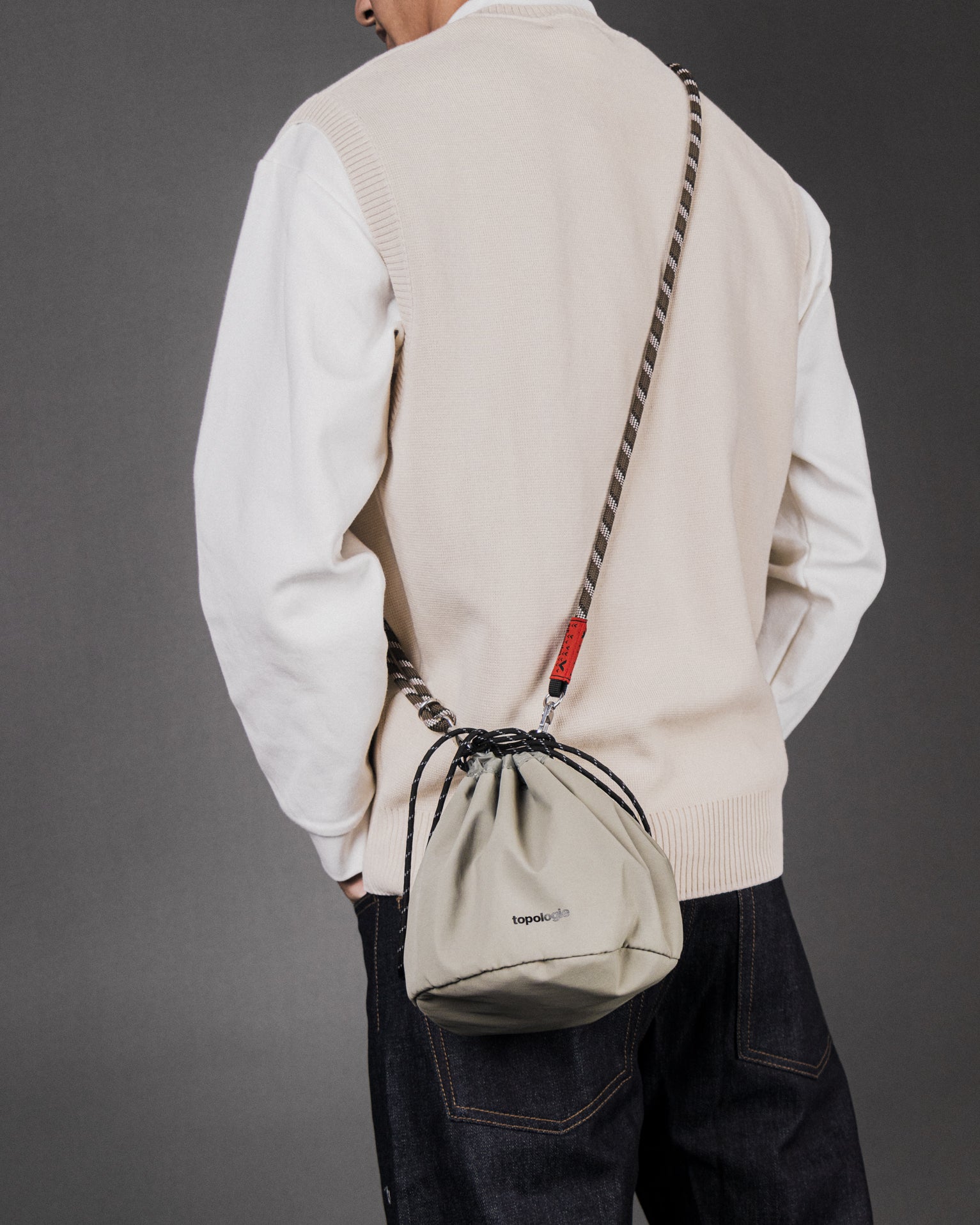 Reversible Bucket / Moss / 8.0mm Sage Lattice