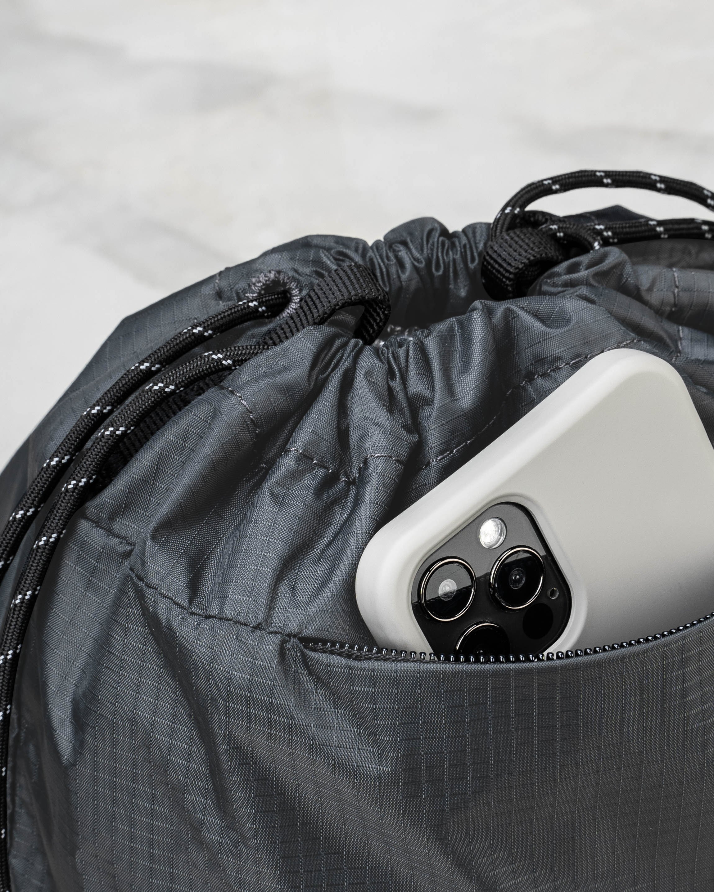 Reversible Bucket / Moss / 8.0mm Sage Lattice